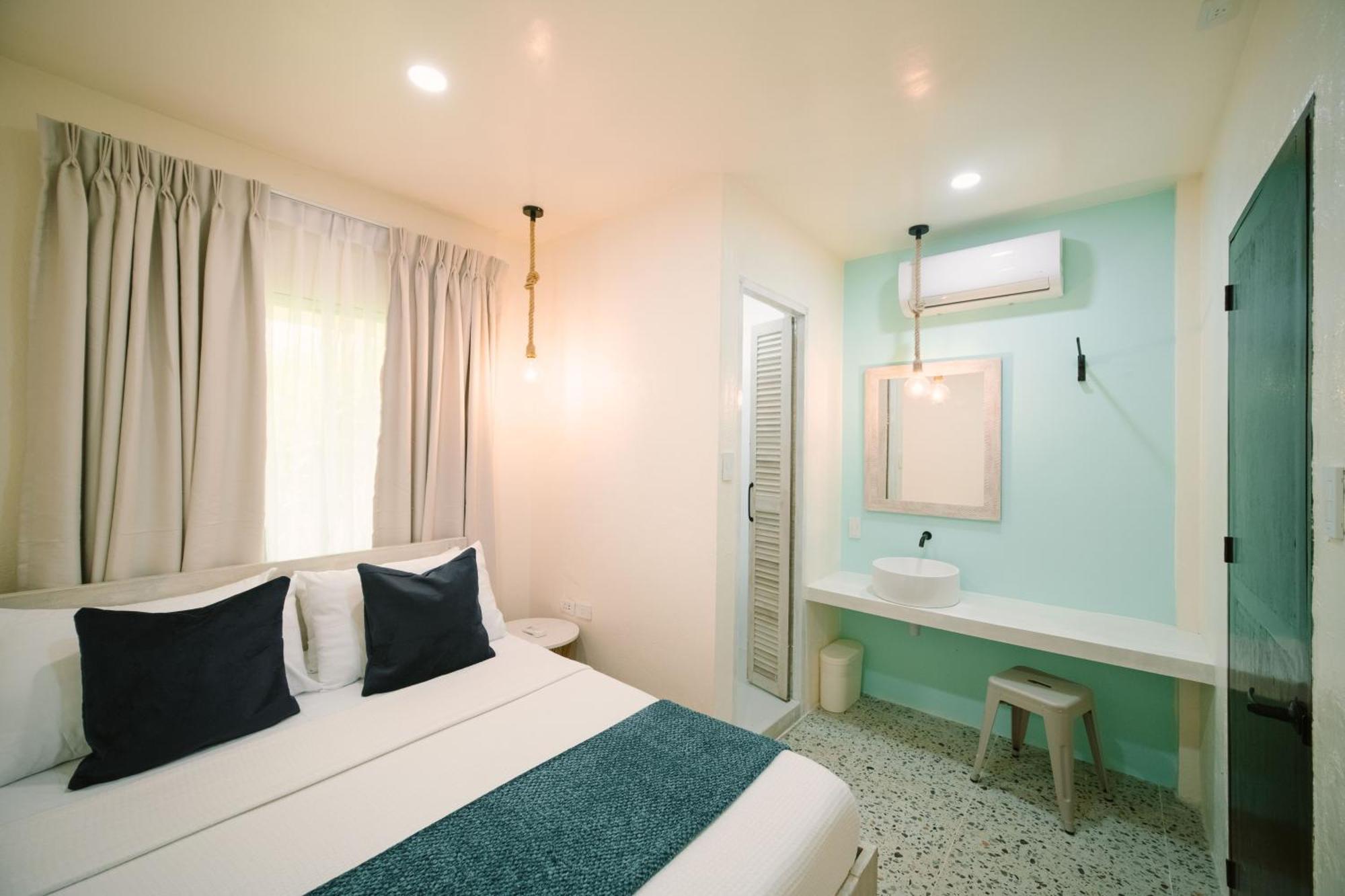 Big Waves Boutique Hotel Siargao General Luna  Extérieur photo