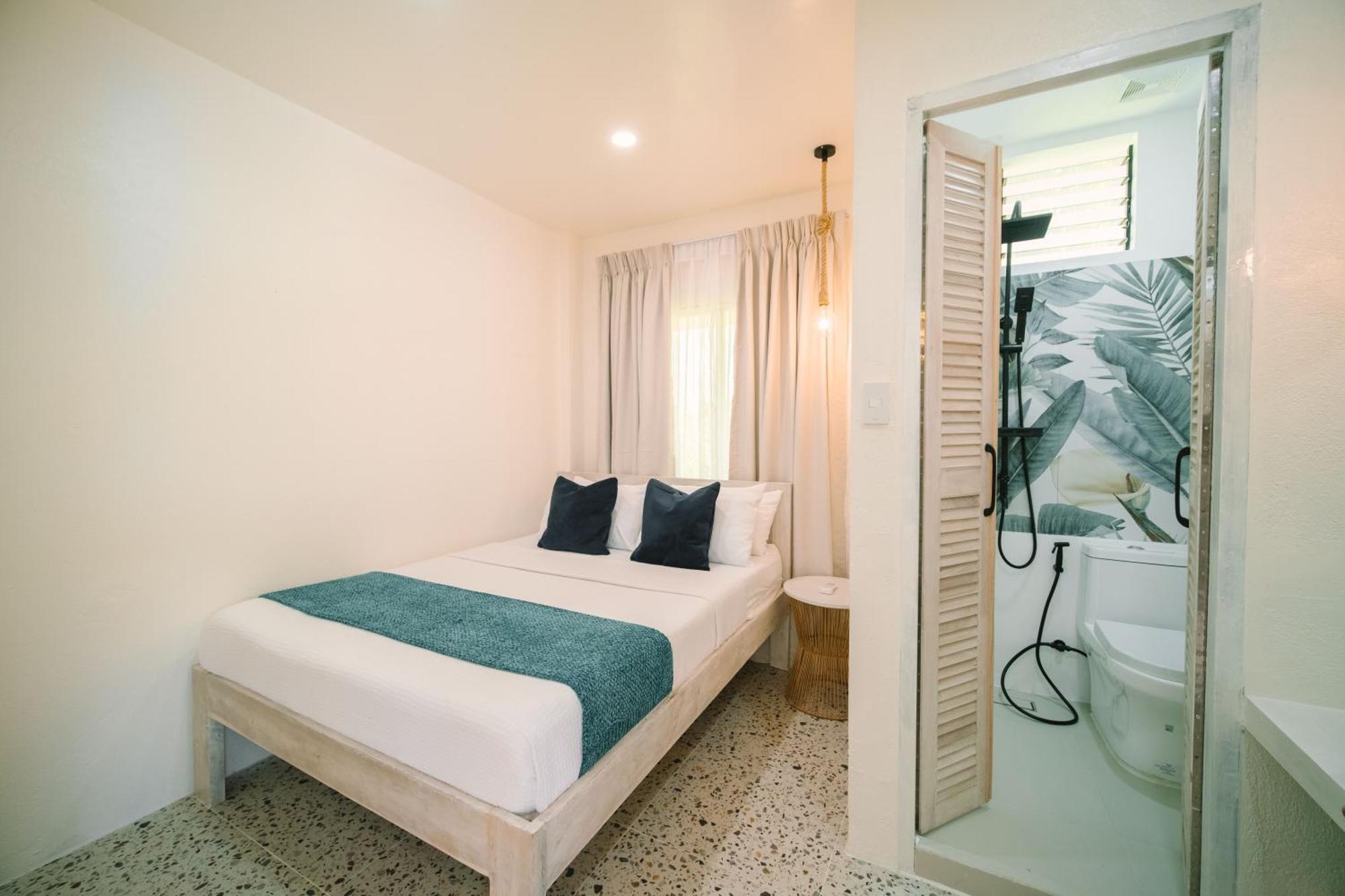 Big Waves Boutique Hotel Siargao General Luna  Extérieur photo