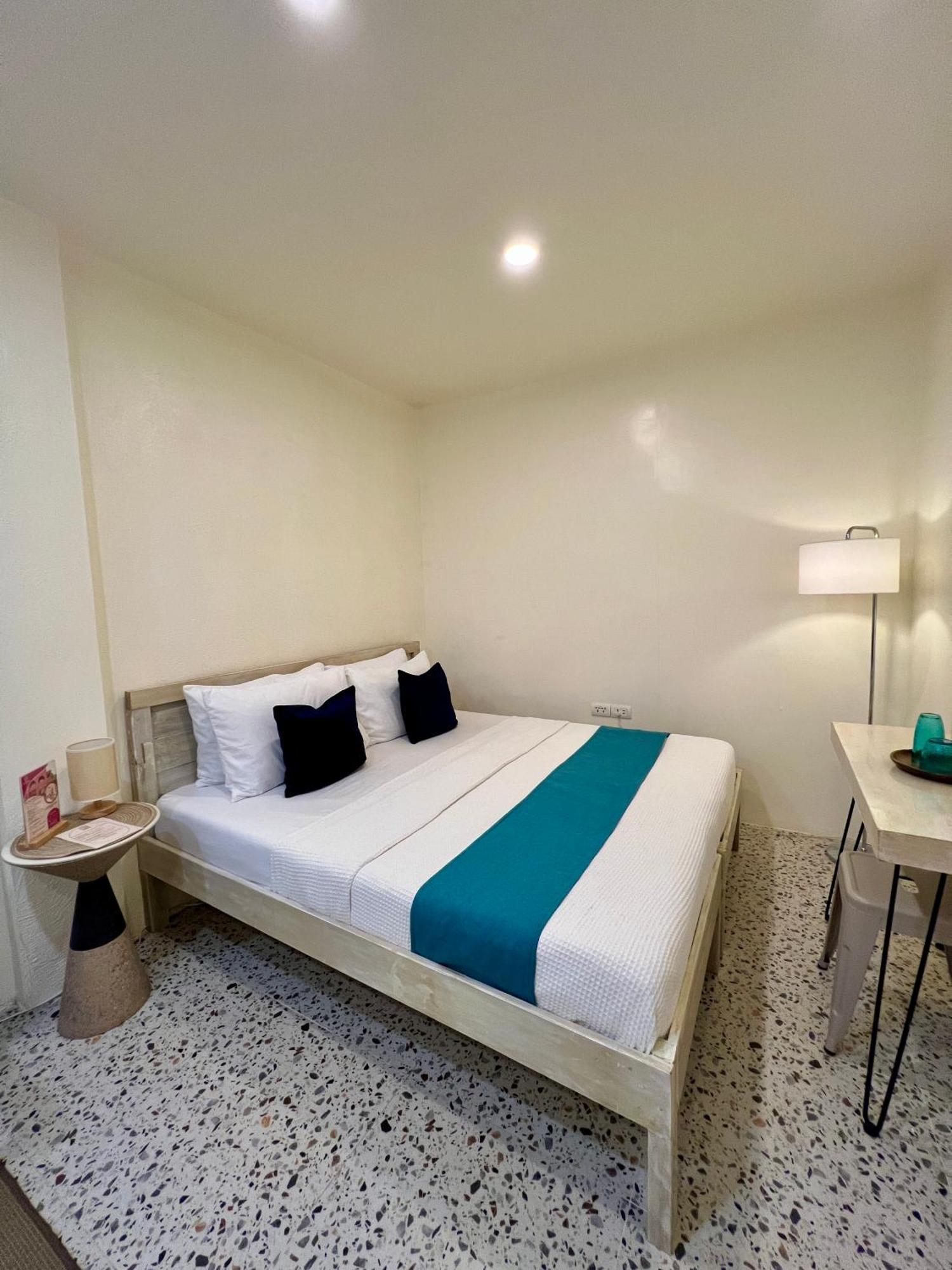 Big Waves Boutique Hotel Siargao General Luna  Extérieur photo